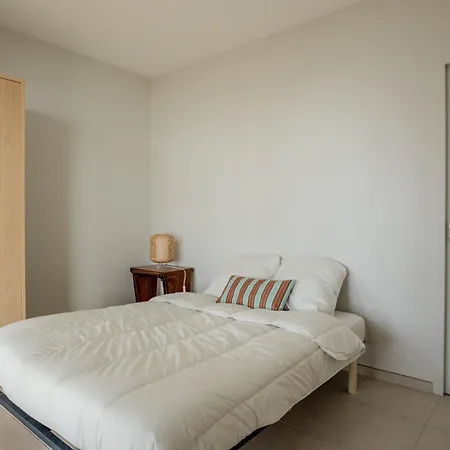 Germaine Les Pieds Dans L'eau * Andernos-les-Bains