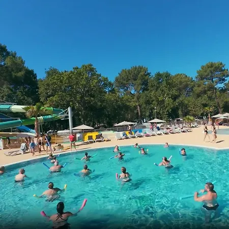 Дом отдыха Germaine Les Pieds Dans L'eau *